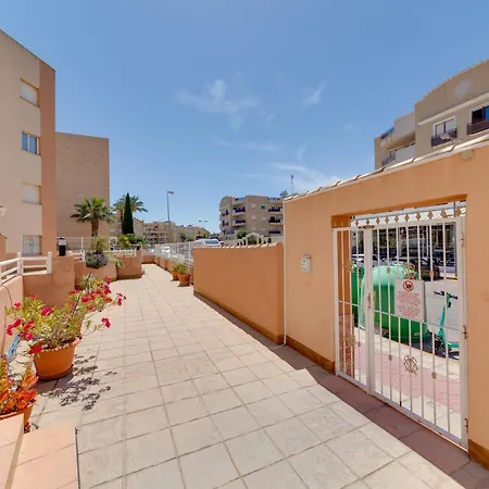 Cb Living - Pool View In Aguamarina Apartment *